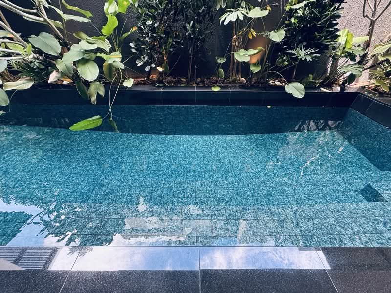 Brand New & freehold with grandeur, 4 Levels with lift, beautiful swimming Pool & landscaping — photo 20