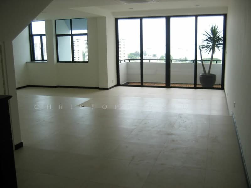 Fernwood Towers — photo 1